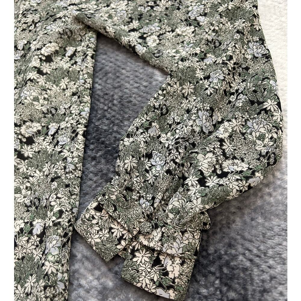 H&M Floral Green Quarter Button Long Sleeve Lined Flowy Blouse Size XS - Picture 5 of 10